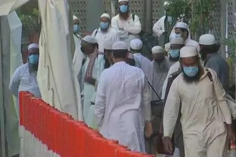 आजमगढ़: मदरसे में छिपे थे मरकज में शरीक होने वाले 6 जमाती, पनाह देने वाले पर दर्ज़ हुई FIR आजमगढ़: मदरसे में छिपे थे मरकज में शरीक होने वाले 6 जमाती, पनाह देने वाले पर दर्ज़ हुई FIR