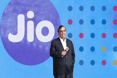 Facebook डील से Reliance Jio देश की टॉप 5 कंपनियों में हुई शामिल, यहां देखें लिस्ट Facebook डील से Reliance Jio देश की टॉप 5 कंपनियों में हुई शामिल, यहां देखें लिस्ट