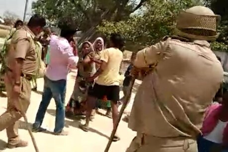 आजमगढ़: विवाद सुलझाने गई पुलिस टीम पर हमला, इंस्पेक्टर समेत 5 घायल आजमगढ़: विवाद सुलझाने गई पुलिस टीम पर हमला, इंस्पेक्टर समेत 5 घायल