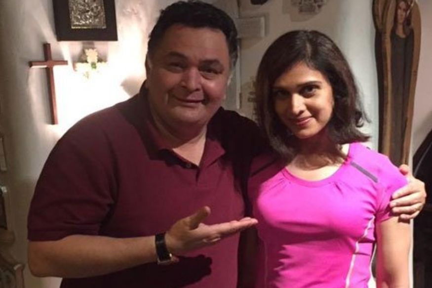 Rishi Kapoor, Rishi Kapoor Passes away, Rishi Kapoor News, Rishi Kapoor Death, Rishi Kapoor, Rishi Kapoor death, Bollywood , बॉलीवुड, ऋषि कपूर निधन, rishi kapoor news, rishi kapoor age,rishi kapoor cancer, latest news, rishi kapoor latest news, rishi kapoor health, rishi kapoor hospitalized, rishi kapoor hospital, ranbir kapoor, rishi kapoor family, Rishi Kapoor last rites, Chandanwadi Crematorium in Kalbadevi Mumbai, ऋषि कपूर का निधन, ऋषि कपूर की अंतिम यात्रा, riddhima kapoor sahani