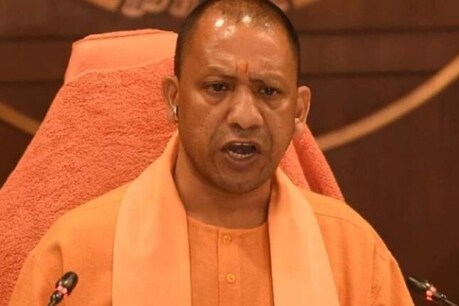 Lockdown: मनमानी करने वालों पर सख्त योगी सरकार, वसूले गए 3.67 करोड़, 7177 पर FIR दर्ज Lockdown: मनमानी करने वालों पर सख्त योगी सरकार, वसूले गए 3.67 करोड़, 7177 पर FIR दर्ज