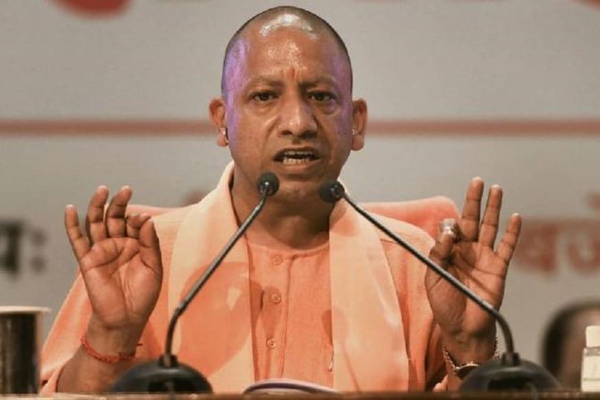 औरैया हादसा: CM योगी ने की 2 लाख मुआवजे की घोषणा, घायलों को 50 हजार की मददcm yogi adityanath announces two lakhs compensation for laborers died in auraiya upns