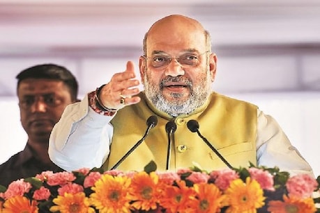 कोविड-19 महामारी पर तुच्छ राजनीति और लोगों को गुमराह कर रही है कांग्रेस: अमित शाह कोविड-19 महामारी पर तुच्छ राजनीति और लोगों को गुमराह कर रही है कांग्रेस: अमित शाह