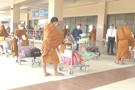 गया से म्यांमार व थाईलैंड के 600 यात्री लौटे, 20 देशों के टूरिस्ट को करना पड़ेगा इंतजार गया से म्यांमार व थाईलैंड के 600 यात्री लौटे, 20 देशों के टूरिस्ट को करना पड़ेगा इंतजार