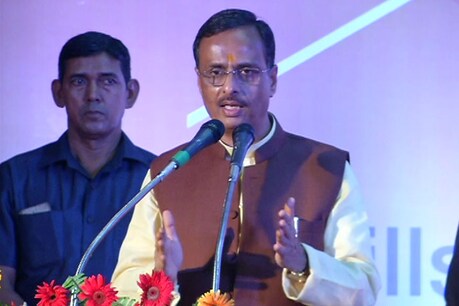 UP Board Exam 2020 Result: डिप्टी CM दिनेश शर्मा बोले- जून के पहले हफ्ते में आएगा रिजल्ट UP Board Exam 2020 Result: डिप्टी CM दिनेश शर्मा बोले- जून के पहले हफ्ते में आएगा रिजल्ट