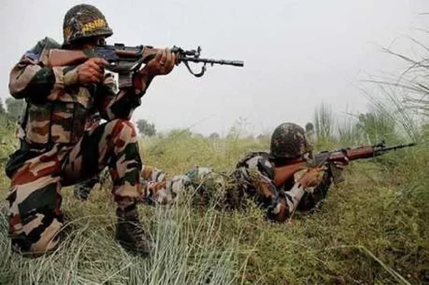 जम्मू-कश्मीर के अनंतनाग में आतंकियों के साथ मुठभेड़ जारी, 3 आतंकी घिरे