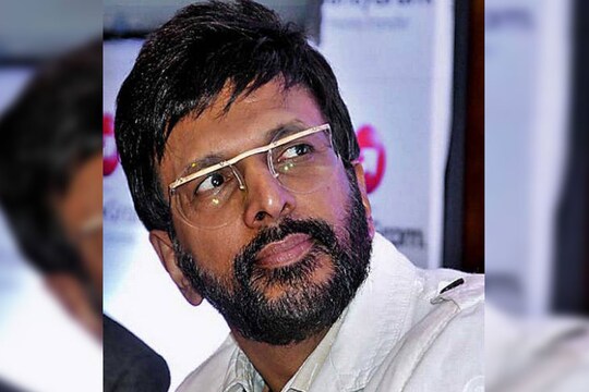 जावेद जाफरी का ट्वीट सोशल मीडिया पर वायरल हो रहा है.