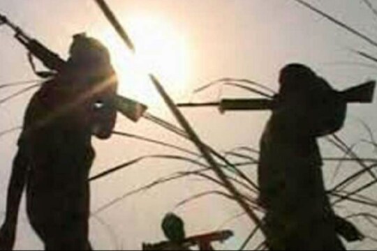जवानों ने मौके से हथियार भी बरामद किया है. (सांकेतिक फोटो)