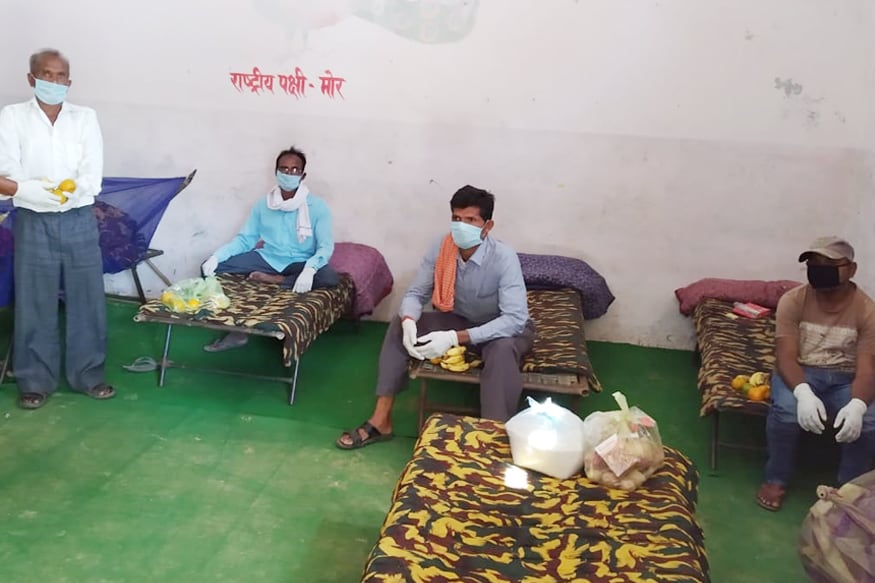 coronavirus outbreak, covid-19, up, poor family, गरीब परिवार, लॉकडाउन, कोरोना वायरस, कोविड-19, योगी आदित्यनाथ, yogi adityanath, Labour migration issue, श्रमिकों के पलायन का मुद्दा, villages of india, भारत के गांव, Delhi, NCR, Mumbai, दिल्ली, एनसीआर, मुंबई