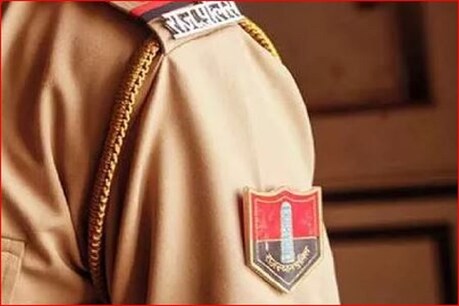 Sarkari Naukari: 8वीं पास के लिए 2500 पदों पर वैकेंसी, बिना लिखित परीक्षा के पा सकते हैं नौकरी Sarkari Naukari: 8वीं पास के लिए 2500 पदों पर वैकेंसी, बिना लिखित परीक्षा के पा सकते हैं नौकरी