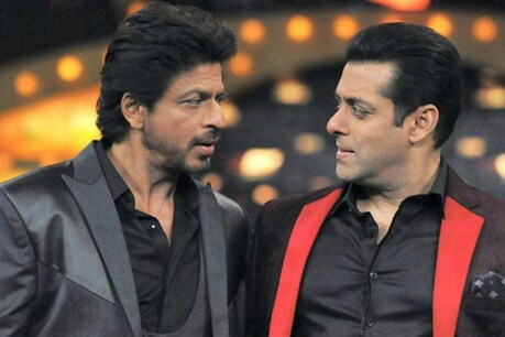 सलमान खान के गाने 'प्यार करोना' पर शाहरुख खान ने ली चुटकी, सबके सामने कह डाली ये बात सलमान खान के गाने 'प्यार करोना' पर शाहरुख खान ने ली चुटकी, सबके सामने कह डाली ये बात