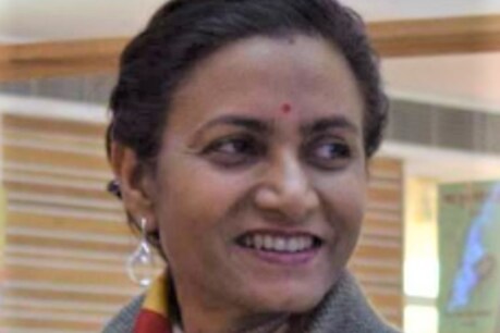 IAS भूपिंदर कौर औलख ने लिया VRS, कोरोना काल में अगला ठिकाना बनेगा बांग्लादेश, जानिए क्यों... IAS भूपिंदर कौर औलख ने लिया VRS, कोरोना काल में अगला ठिकाना बनेगा बांग्लादेश, जानिए क्यों...