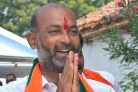 तेलंगाना बीजेपी अध्यक्ष के खिलाफ केस दर्ज, लॉकडाउन का किया था उल्लंघन तेलंगाना बीजेपी अध्यक्ष के खिलाफ केस दर्ज, लॉकडाउन का किया था उल्लंघन