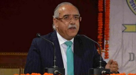 अमीरों और ताकतवरों के पक्ष में हो गई है देश की कानून व्यवस्था: रिटायर्ड जस्टिस दीपक गुप्ता अमीरों और ताकतवरों के पक्ष में हो गई है देश की कानून व्यवस्था: रिटायर्ड जस्टिस दीपक गुप्ता