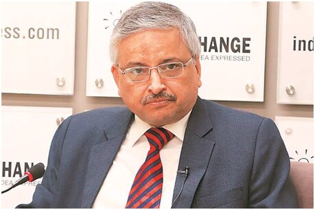 जानें कौन हैं कोरोना संकट के बीच गुजरात भेजे गए डॉ. रणदीप गुलेरिया जानें कौन हैं कोरोना संकट के बीच गुजरात भेजे गए डॉ. रणदीप गुलेरिया