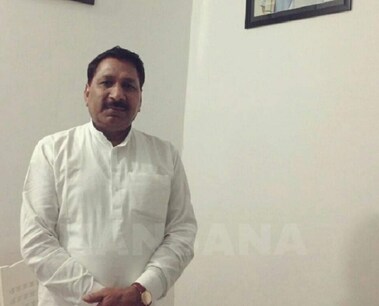 कभी कमलनाथ ने दिया था टिकट, अब उन्हीं पर कांग्रेस को बर्बाद करने के लगा रहे आरोप कभी कमलनाथ ने दिया था टिकट, अब उन्हीं पर कांग्रेस को बर्बाद करने के लगा रहे आरोप
