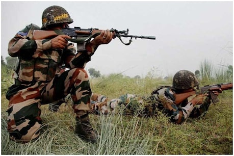 पाकिस्तानी सेना ने पुंछ जिले में शुरू की भारी गोलाबारी, भारतीय सेना ने दिया कड़ा जवाब पाकिस्तानी सेना ने पुंछ जिले में शुरू की भारी गोलाबारी, भारतीय सेना ने दिया कड़ा जवाब