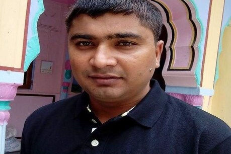 Jaipur: अमरसर सरपंच की सरेराह गोली मारकर हत्या, बवाल मचा, पुलिस थाना घेरा Jaipur: अमरसर सरपंच की सरेराह गोली मारकर हत्या, बवाल मचा, पुलिस थाना घेरा