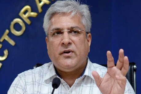 परिवहन मंत्री कैलाश गहलोत बोले- दिल्ली में 2 महीने बाद सार्वजनिक परिवहन बहाल, चलाई गईं 2000 बसें परिवहन मंत्री कैलाश गहलोत बोले- दिल्ली में 2 महीने बाद सार्वजनिक परिवहन बहाल, चलाई गईं 2000 बसें