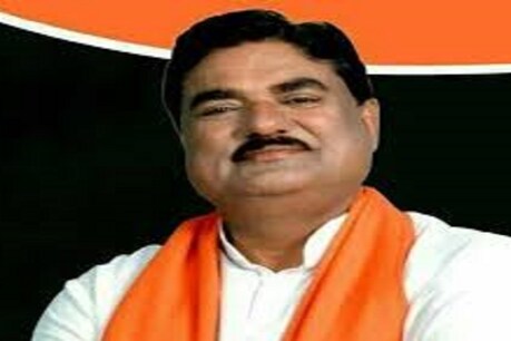 नर्मदा नदी से अवैध रेत खनन करने वालों पर दर्ज करें हत्या के प्रयास का मामला: मंत्री कमल पटेल नर्मदा नदी से अवैध रेत खनन करने वालों पर दर्ज करें हत्या के प्रयास का मामला: मंत्री कमल पटेल
