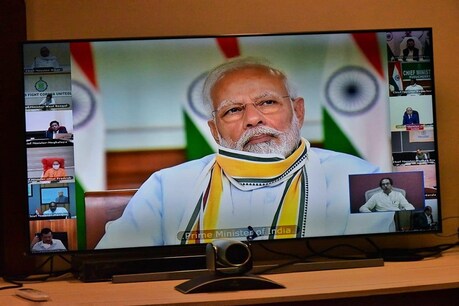 पीएम मोदी ने मुख्यमंत्रियों से कहा- अर्थव्यवस्था को खोलने के लिए काम करना है