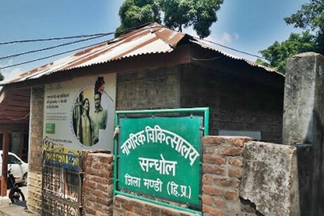 संधोल पुलिस की दादागिरी.