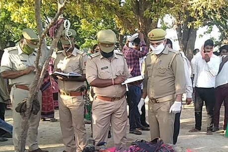 Lockdown 3.0: प्रयागराज में एक ही परिवार के तीन लोगों की धारदार हथियार से हत्या Lockdown 3.0: प्रयागराज में एक ही परिवार के तीन लोगों की धारदार हथियार से हत्या