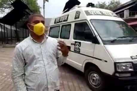 अंतिम संस्कार का इंतजार करती रही गाड़ी में पड़ी लाश
