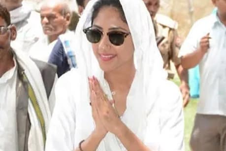 MLA अदिति सिंह बोलीं- मेरे निजी टि्वटर हैंडल से महत्वपूर्ण है कोरोना वायरस से लड़ाई MLA अदिति सिंह बोलीं- मेरे निजी टि्वटर हैंडल से महत्वपूर्ण है कोरोना वायरस से लड़ाई