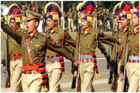 Police Recruitment 2020: पुलिस विभाग में हो रही बंपर भर्ती, 49 हजार तक होगी सैलरी Police Recruitment 2020: पुलिस विभाग में हो रही बंपर भर्ती, 49 हजार तक होगी सैलरी