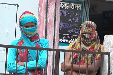 बालोद: तेलंगाना से लौटी युवती की मौत, रिपोर्ट से पहले हुआ अंतिम संस्कार, अब कलेक्टर ने की ये कार्रवाई बालोद: तेलंगाना से लौटी युवती की मौत, रिपोर्ट से पहले हुआ अंतिम संस्कार, अब कलेक्टर ने की ये कार्रवाई