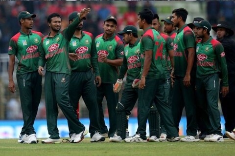  पूर्व कप्तान मुस्तफिजुर रहीम सहित बांग्लादेश के नौ खिलाड़ी रविवार से चार स्थानों पर व्यक्तिगत ट्रेनिंग बहाल करेंगे. बांग्लादेश क्रिकेट बोर्ड (बीसीबी) ने इसकी घोषणा की.