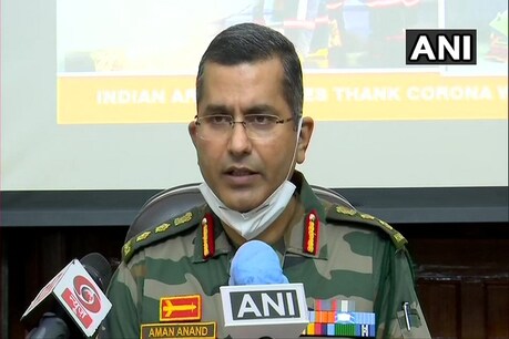नौसेना के हेलीकॉप्टर कोविड-19 रोगियों का इलाज कर रहे अस्पतालों पर बरसाएंगे फूल, गवाह बनेगा देश नौसेना के हेलीकॉप्टर कोविड-19 रोगियों का इलाज कर रहे अस्पतालों पर बरसाएंगे फूल, गवाह बनेगा देश