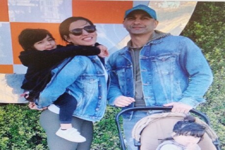 ईरान: कपल ने इंस्टाग्राम पर डाली फोटो तो हुई 16 साल की जेल, 74 कोड़े मारे गए ईरान: कपल ने इंस्टाग्राम पर डाली फोटो तो हुई 16 साल की जेल, 74 कोड़े मारे गए