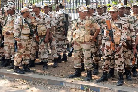 गृह मंत्रालय की तरफ से ‘स्वदेशी’ पर स्पष्टीकरण आने तक CAPF कैंटीन में खरीद प्रक्रिया पर रोक गृह मंत्रालय की तरफ से ‘स्वदेशी’ पर स्पष्टीकरण आने तक CAPF कैंटीन में खरीद प्रक्रिया पर रोक