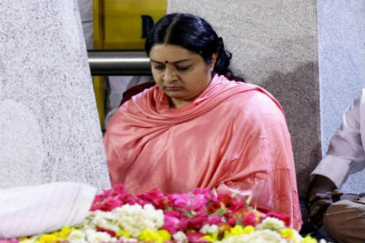 jayalalitha total property, jayalalitha property issue, jayalalitha total assets, jayalalitha jewellery, jayalalitha corruption case, jayalalitha property heirs, madras high court, jayalalitha court case, जयललिता कुल संपत्ति, जयललिता प्रॉपर्टी