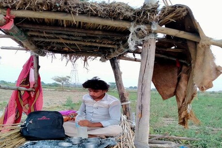 सूरत से लौटा शख्स प्रयागराज से पहुंचा कानपुर, न कोई सैंपल ने टेस्ट, खुद ही खेत में हुआ क्वारेंटाइन सूरत से लौटा शख्स प्रयागराज से पहुंचा कानपुर, न कोई सैंपल ने टेस्ट, खुद ही खेत में हुआ क्वारेंटाइन
