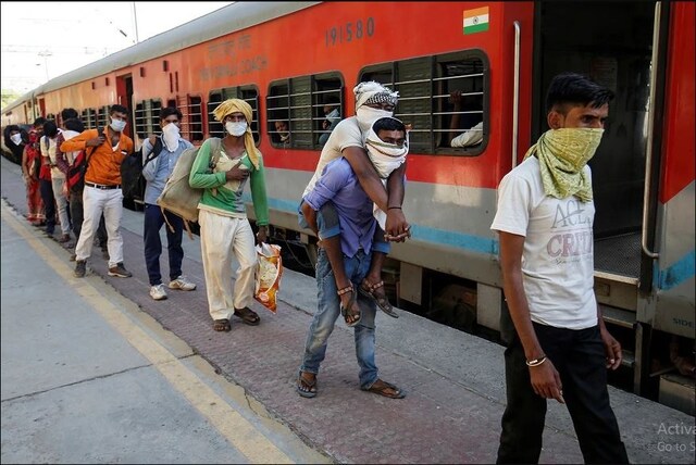 श्रमिकों से किराया वसूली को लेकर केंद्र ने दी सफाई, कहा- ये बात कभी नहीं हुई