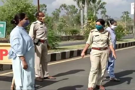 Mother's Day: ये हैं MP की 'मदर कॉप', जिन्होंने ममता से ज्यादा ड्यूटी को दी तवज्जो Mother's Day: ये हैं MP की 'मदर कॉप', जिन्होंने ममता से ज्यादा ड्यूटी को दी तवज्जो