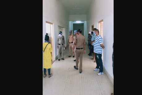 उत्तराखंड: कोरोना महामारी से लड़ रही पुलिस को अब इस बात ने बढ़ाई चिंता उत्तराखंड: कोरोना महामारी से लड़ रही पुलिस को अब इस बात ने बढ़ाई चिंता