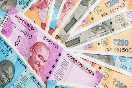 कोरोना संकट में इस प्राइवेट बैंक की हुई चांदी, कमाए 1251 करोड़ रुपये कोरोना संकट में इस प्राइवेट बैंक की हुई चांदी, कमाए 1251 करोड़ रुपये