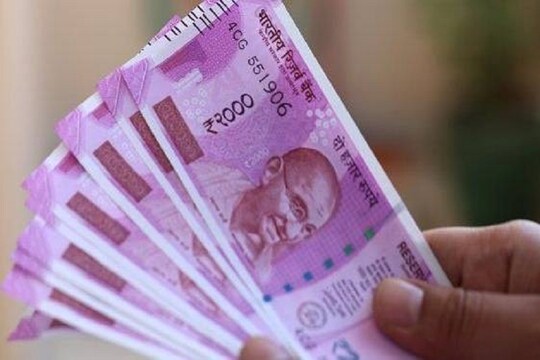 बजाज ऑटो ने 10% सैलरी कट का फैसला वापस लिया