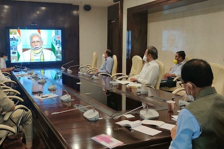 PM के साथ बैठक में शिवराज ने ममता बनर्जी को दे दिया ये जवाब... PM के साथ बैठक में शिवराज ने ममता बनर्जी को दे दिया ये जवाब...