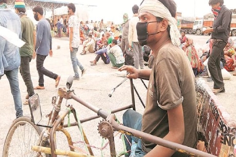 Lockdown: पोलियोग्रस्त युवक एक हाथ से 1000 km. ट्राइसाइकिल चलाकर पहुंचा बिहार