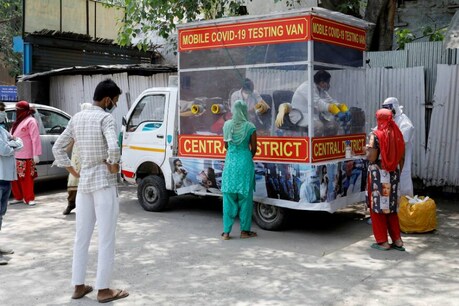ICMR के मुताबिक, पिछले 24 घंटे में देश में 2,15,195 टेस्ट किए गए.