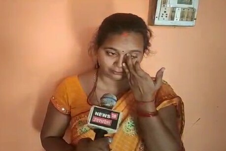 Exclusive: सुनिए असली अनामिका शुक्ला की कहानी- जिसे दुनिया ने कहा करोड़पति, वह दर्द बयां करते रो पड़ी Exclusive: सुनिए असली अनामिका शुक्ला की कहानी- जिसे दुनिया ने कहा करोड़पति, वह दर्द बयां करते रो पड़ी