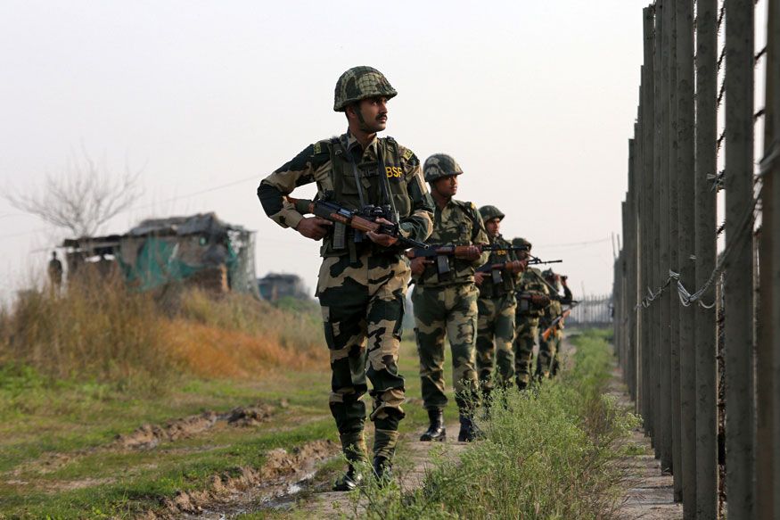 Border-Security-Force-BSF-soldiers-patrol-1