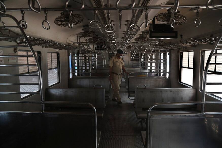 मुंबई में आज से चलेंगी 350 ट्रेनें, यहां पढ़ें देश और दुनिया की 10 बड़ी खबरें