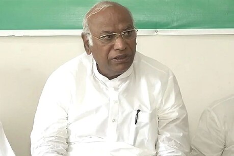 कांग्रेस ने मल्लिकार्जुन खड़गे को कर्नाटक से बनाया राज्यसभा उम्मीदवार कांग्रेस ने मल्लिकार्जुन खड़गे को कर्नाटक से बनाया राज्यसभा उम्मीदवार