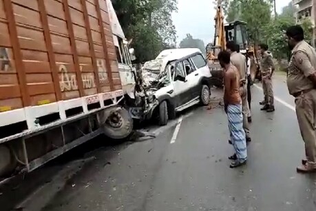 प्रतापगढ़ में भीषण सड़क दुर्घटना में 9 लोगों की मौत हो गई है.